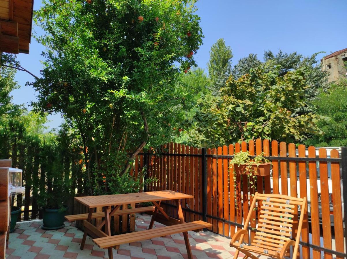 Old Tbilisi Villa Costa エクステリア 写真